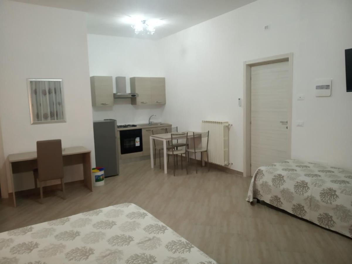 Mediterranea Guest House Порто-Чезарео Екстер'єр фото
