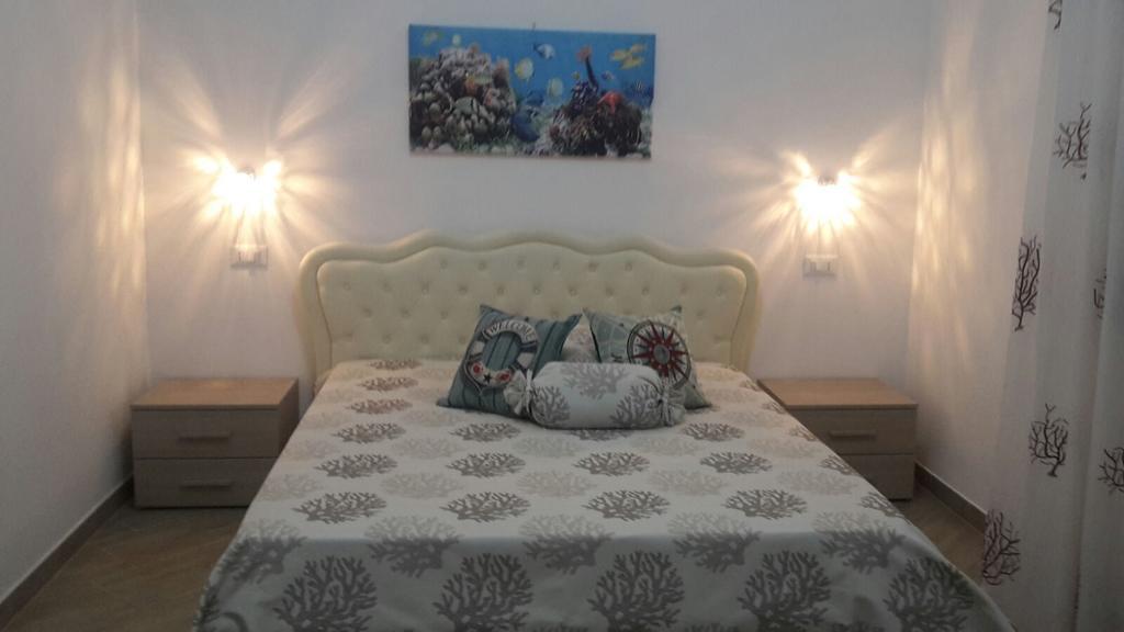 Mediterranea Guest House Порто-Чезарео Екстер'єр фото
